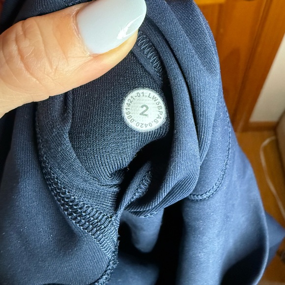 Lululemon Wunder Under High-Rise Tight 25" *Full-On Luxtreme True Navy Size 2 - Picture 4 of 7